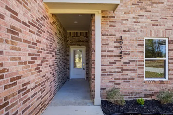 10745 Vinson St, Beaumont, TX 77713