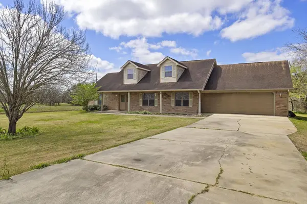 11156 Country Lane, Beaumont, TX 77705