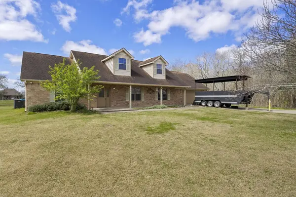 11156 Country Lane, Beaumont, TX 77705