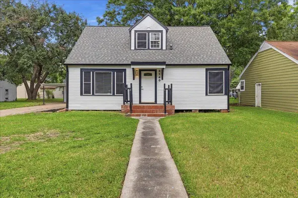 3140 Alamo Ave, Port Arthur, TX 77642