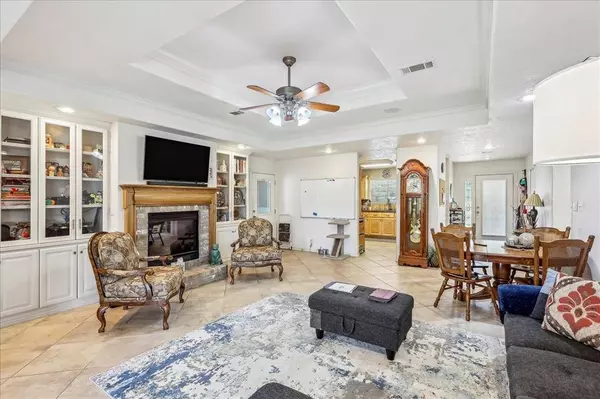 9026 Central DR, Beaumont, TX 77705