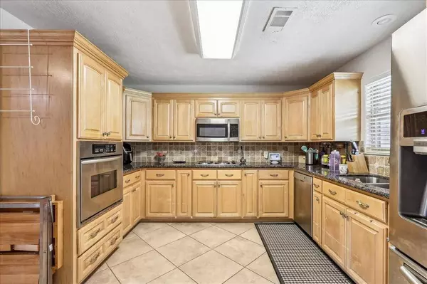 9026 Central DR, Beaumont, TX 77705