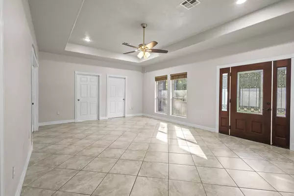 620 Easterwood ST, Vidor, TX 77662