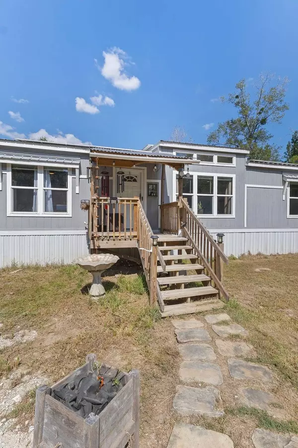 3670 Lakeview Cutoff ST, Orange, TX 77662