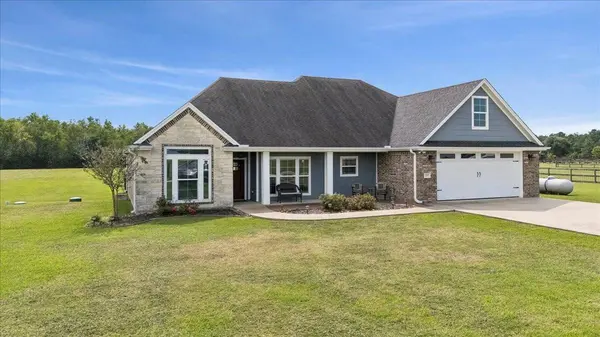 237 Private Road 8101, Buna, TX 77612