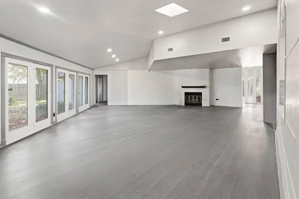 5910 Zenith, Beaumont, TX 77706