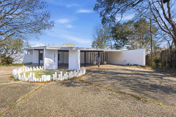 5910 Zenith, Beaumont, TX 77706