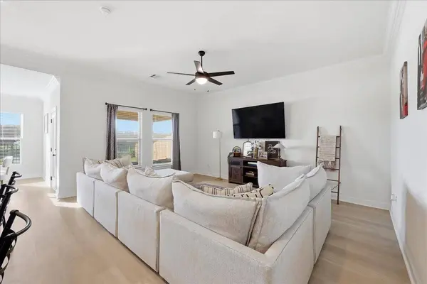 6655 Ashby WAY, Orange, TX 77630