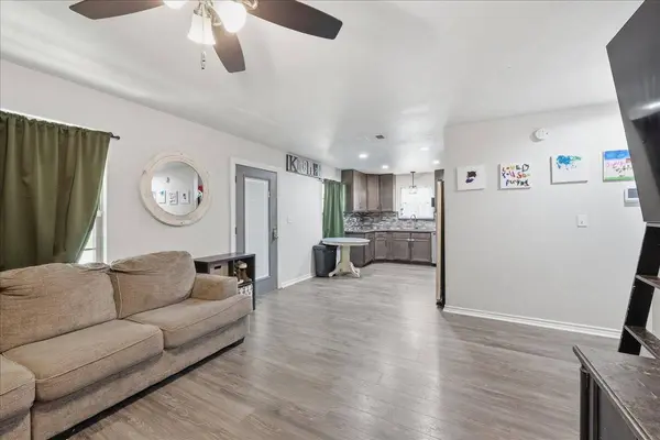 270 Pug RD, Vidor, TX 77662