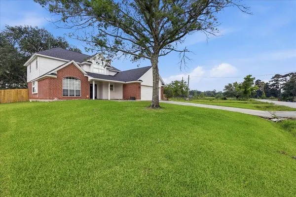 425 Blueberry ST, Bridge City, TX 77611