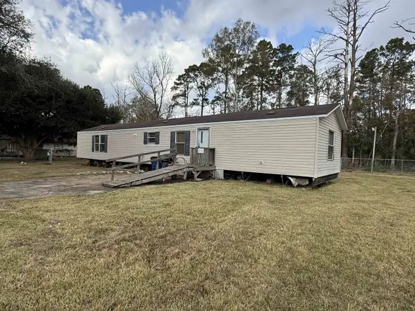 2591 Glenda Street, Orange, TX 77632