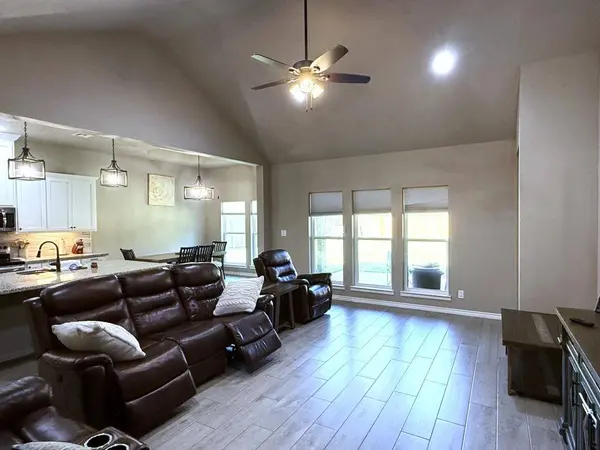 1500 HOLLY TRAILS, Sour Lake, TX 77659