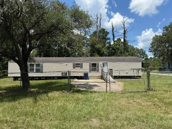 2591 Glenda Street, Orange, TX 77632