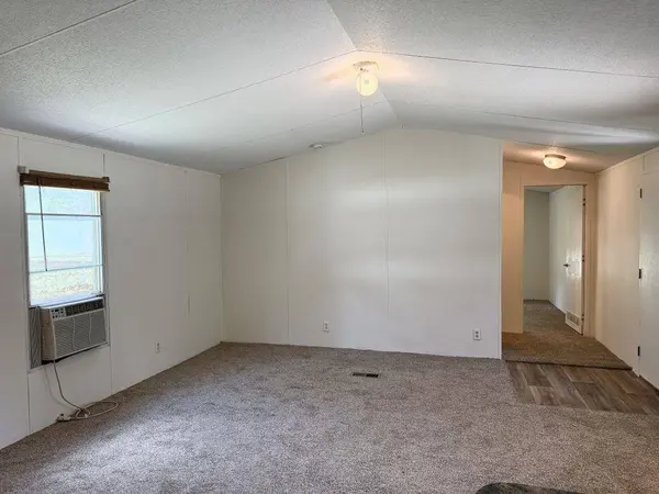 2591 Glenda Street, Orange, TX 77632