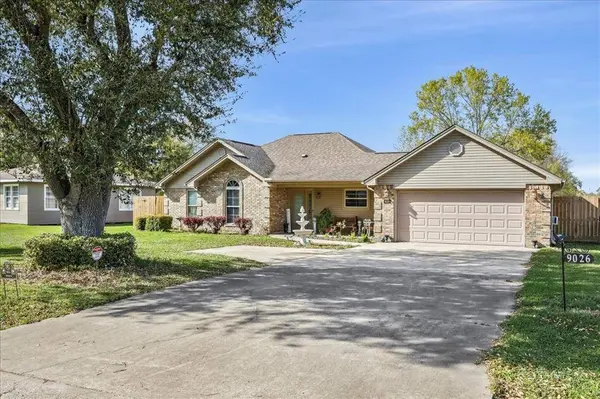 9026 Central DR, Beaumont, TX 77705