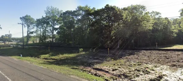 13760 N HWY 69, Village Mills, TX 77663