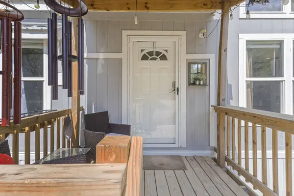 3670 Lakeview Cutoff ST, Orange, TX 77662