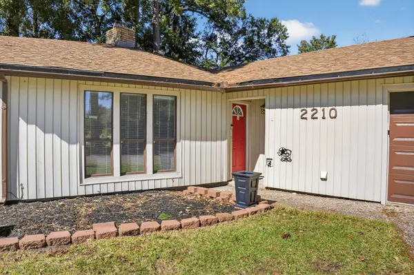 2210 Link AVE, Orange, TX 77630