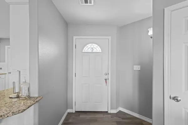 4085 Lake Arthur DR, Port Arthur, TX 77642