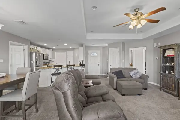 4085 Lake Arthur DR, Port Arthur, TX 77642
