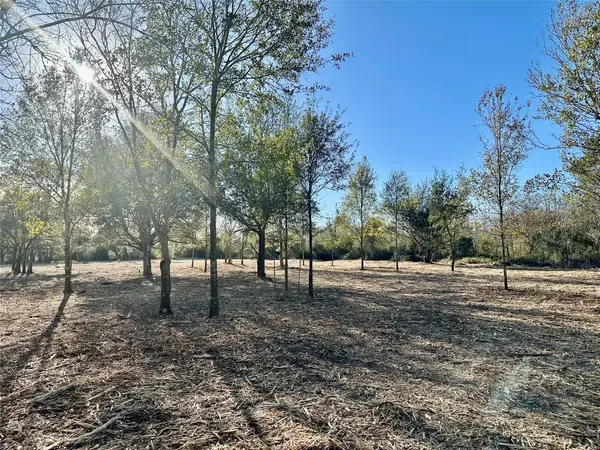 000 Fredrick ST, Port Arthur, TX 77640