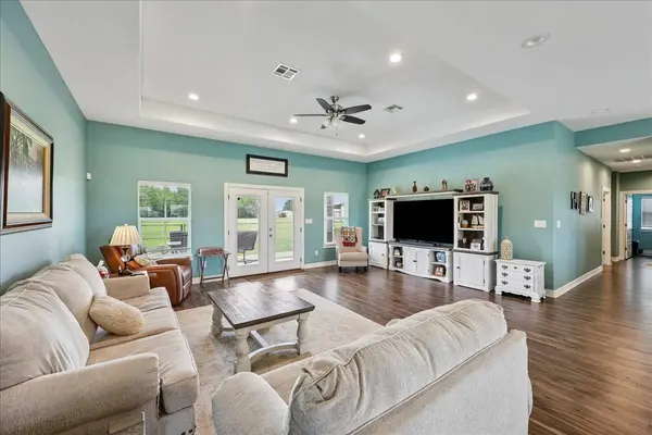 237 Private Road 8101, Buna, TX 77612