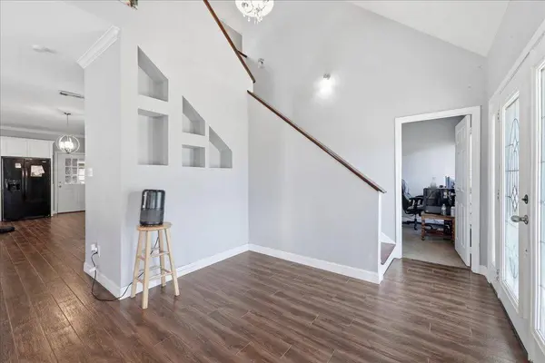 4404 Kitty Chapin, Orange, TX 77632