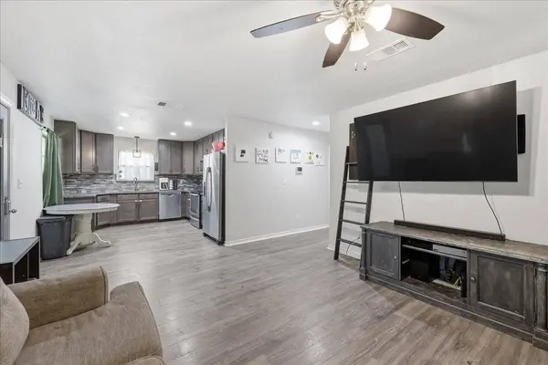270 Pug RD, Vidor, TX 77662