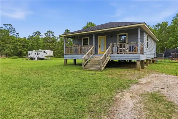 270 Pug RD, Vidor, TX 77662