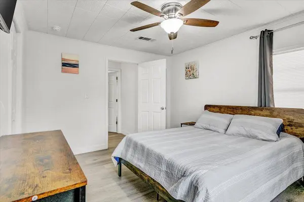 185 Weiss Bluff Dr #185 County Road 880, Vidor, TX 77662