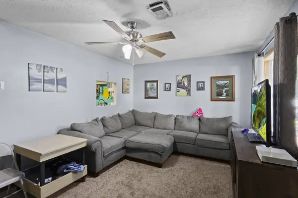 315 N 3rd ST, Nederland, TX 77627