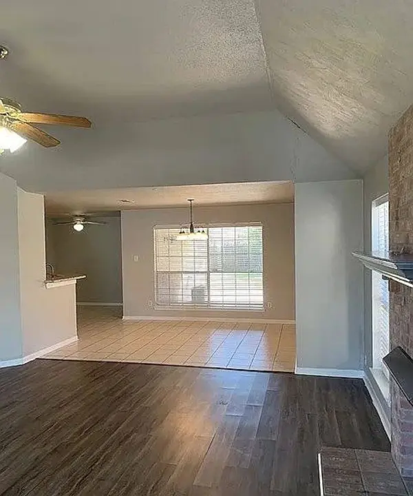 7875 Bluebonnet St, Beaumont, TX 77713