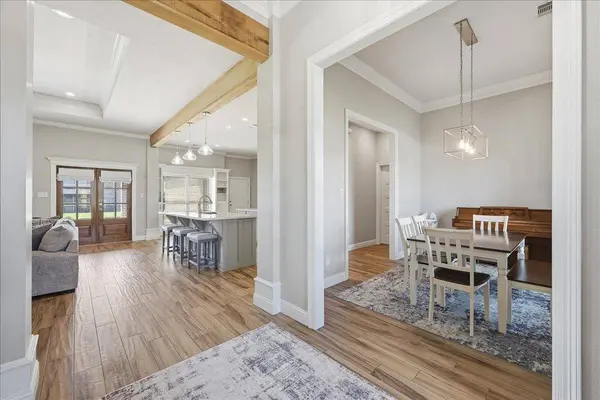 629 Remington, Bridge City, TX 77611