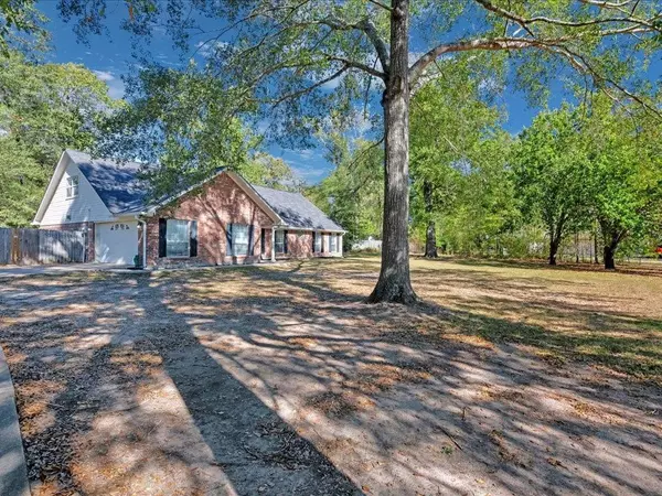 378 White Dove DR, Lufkin, TX 75901