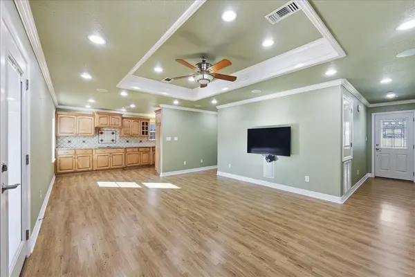 1508 N 12th ST N, Nederland, TX 77627