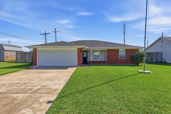 1508 N 12th, Nederland, TX 77627