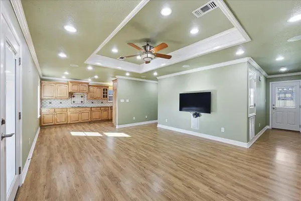 1508 N 12th, Nederland, TX 77627