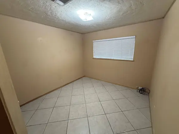 224 S 35th, Nederland, TX 77627