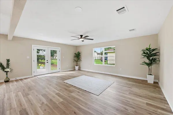 2409 GRAND BLVD., Port Neches, TX 77651
