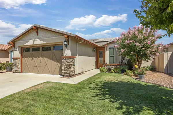 1527 Maple Valley ST, Manteca, CA 95336