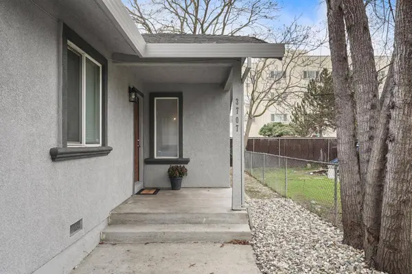 3707 N California ST, Stockton, CA 95204
