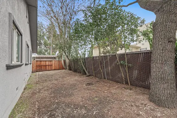 3707 N California ST, Stockton, CA 95204