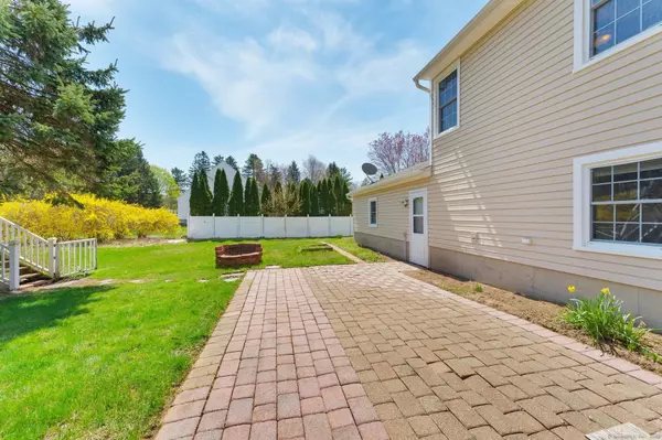 2364 Durham Road, Madison, CT 06443