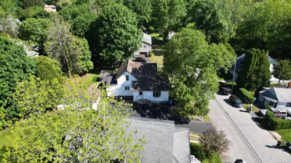 62 Pratt Street, Norwich, CT 06360