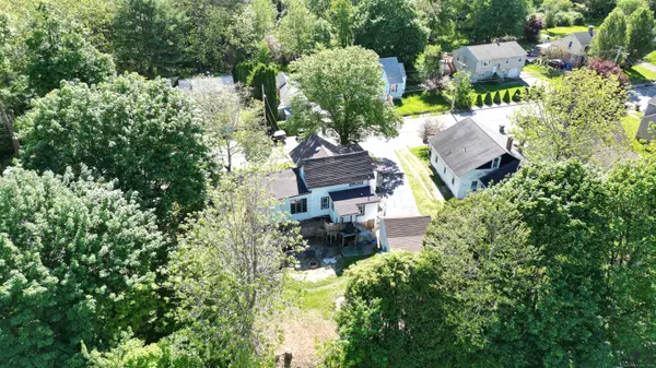 62 Pratt Street, Norwich, CT 06360