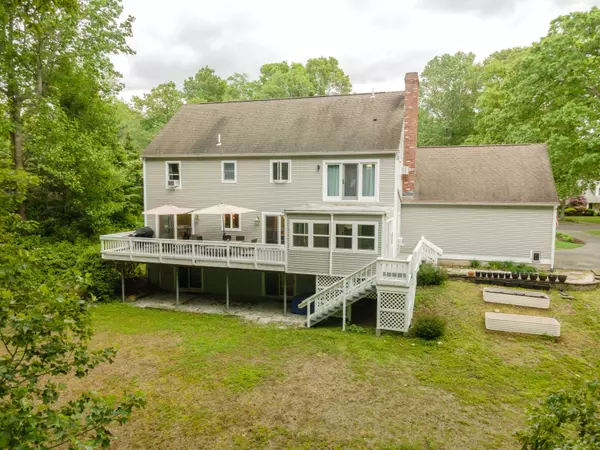 6 Jeremy Drive, East Lyme, CT 06333