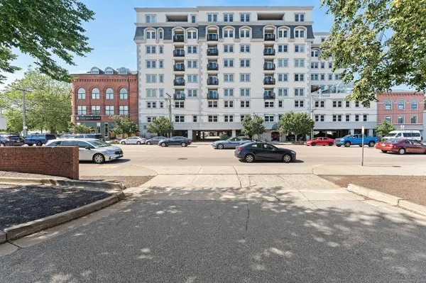 461 Bank Street #708, New London, CT 06320