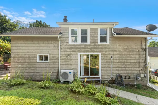 93 5th Street, Norwich, CT 06360