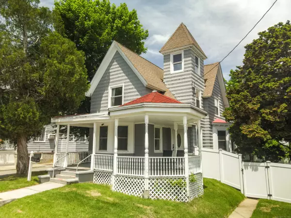 163 Willetts Avenue, New London, CT 06320