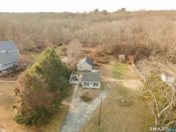 92 Hunters Avenue, Norwich, CT 06380